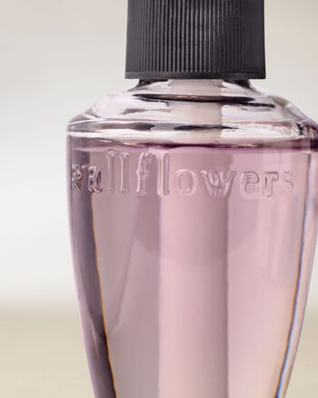 Fresh Cut Lilacs Wallflowers Fragrance Refill Wallflowers Fragrance Refill