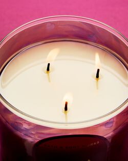 Vanilla Cloud 3-Wick Candle image number null