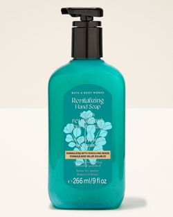 Eucalyptus & Bergamot Revitalizing Gel Hand Soap image number null