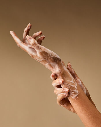 Warm Vanilla Sugar Gentle & Clean Foaming Hand Soap Gentle & Clean Foaming Hand Soap