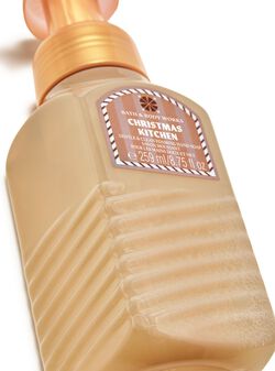 Christmas Kitchen Gentle & Clean Foaming Hand Soap Christmas Kitchen Gentle & Clean Foaming Hand Soap