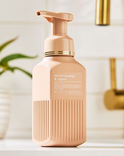 Sweet Orange & Agave Gentle & Clean Foaming Hand Soap image number null