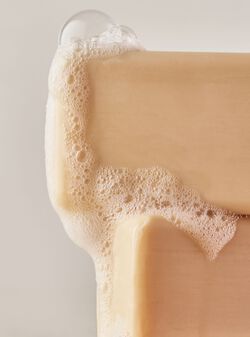 Freshwater Shea Butter Cleansing Bar image number null