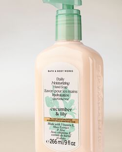 Cucumber & Lily Daily Moisturizing Hand Soap image number null