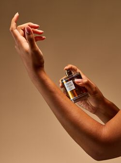 Touch of Gold Eau De Parfum image number null