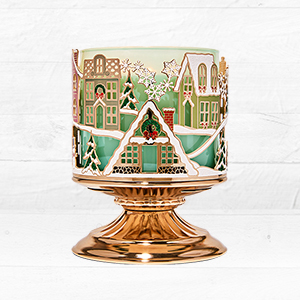 Select 3-Wick Candles, 1 For RP 232.000